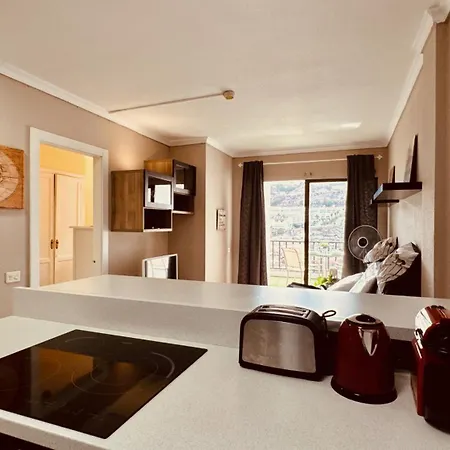 Click & Guest - Atlantic Views In Puerto Rico Lägenhet *